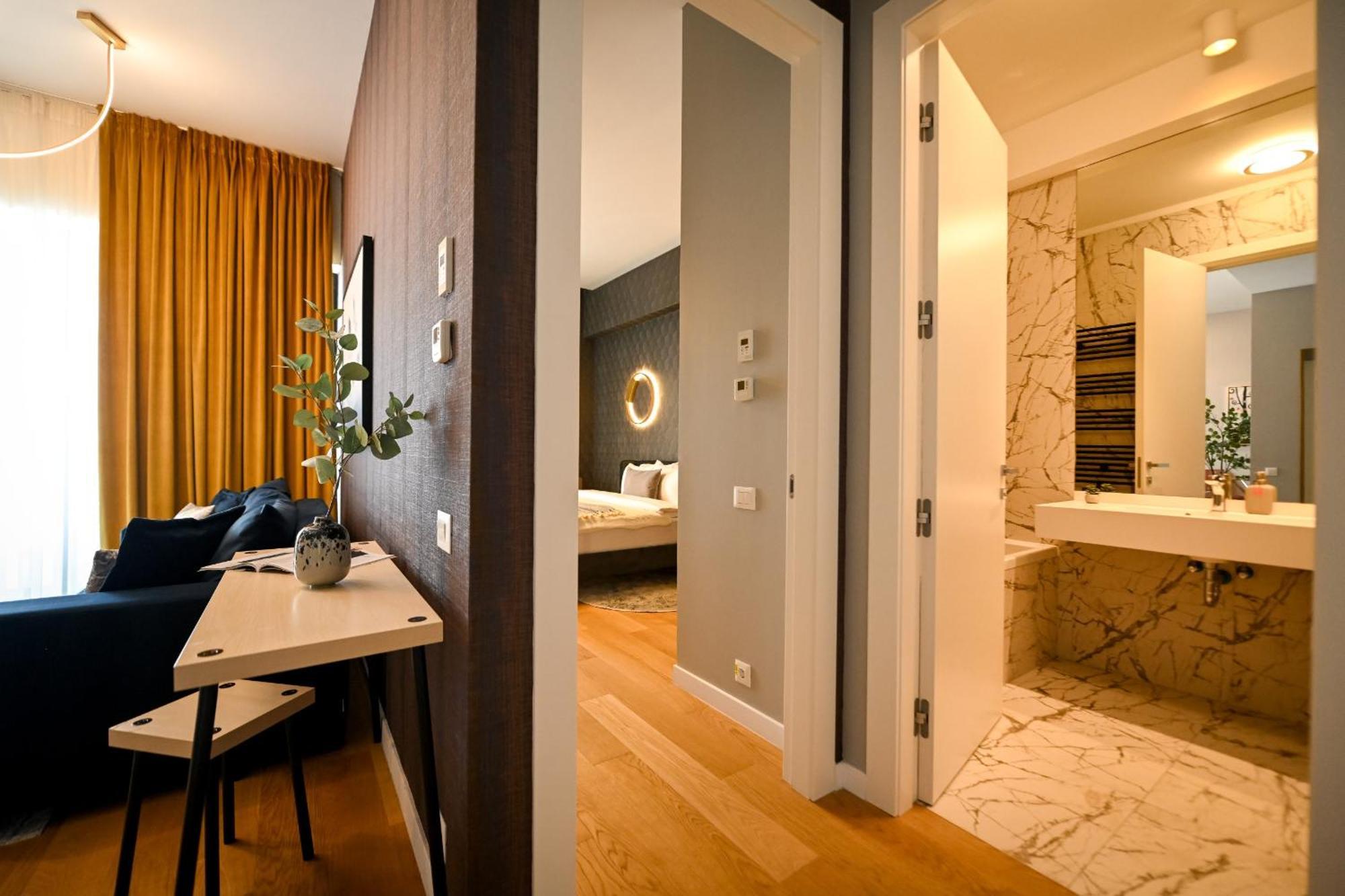 One Verdi Park Exclusive Apartments - Panoramic View & Private Parking Bukarest Værelse billede