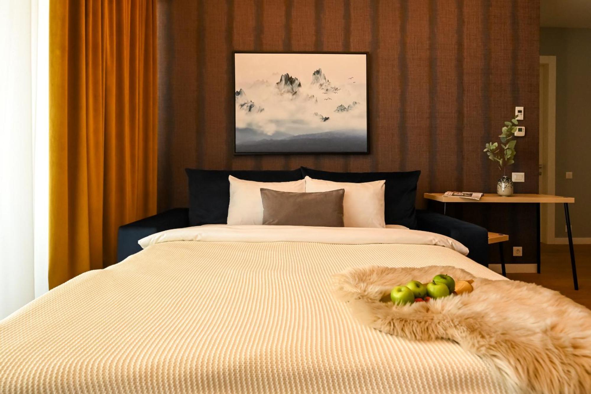 One Verdi Park Exclusive Apartments - Panoramic View & Private Parking Bukarest Værelse billede